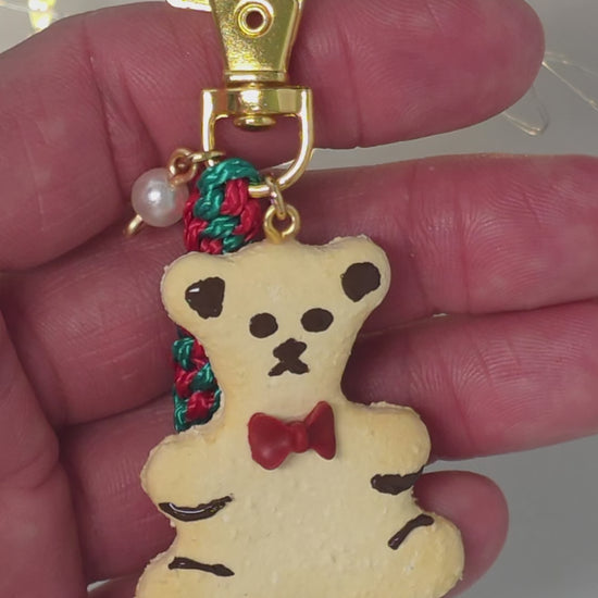Video: Weihnachtskeks Teddy Charm in Bewegung
